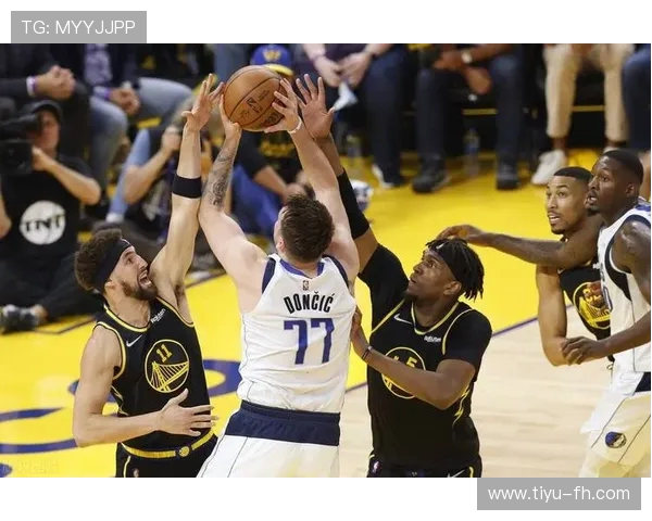 探索美洲杯防守策略：从团队协作到个体技艺的全方位分析